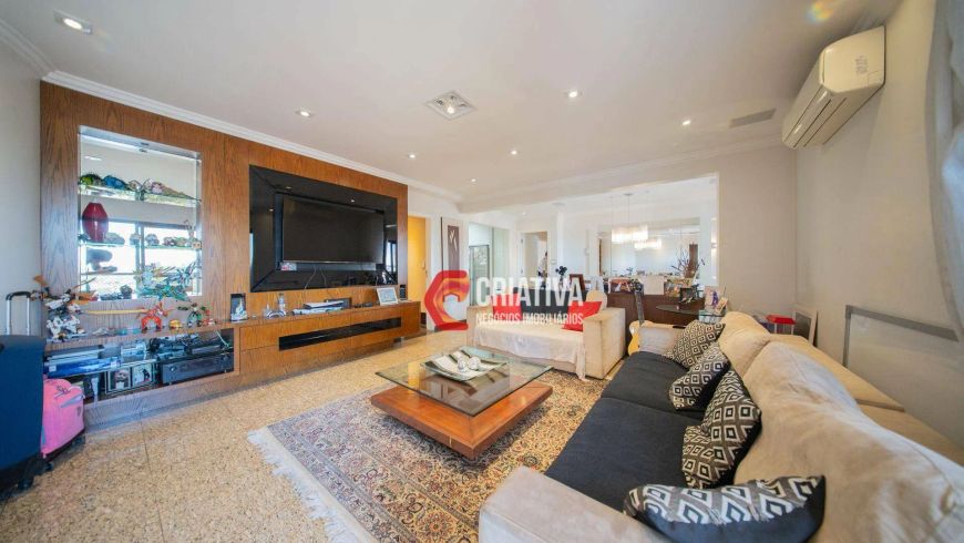 Apartamento Aconchegante de 133m² no Tatuapé: 2 Dormitórios, Suíte e 3 Vagas por R$848.000