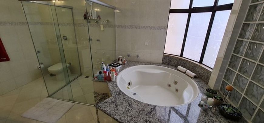 Sobrado lazer completo em lote 800m2 nascente 5 quartos suítes jardim