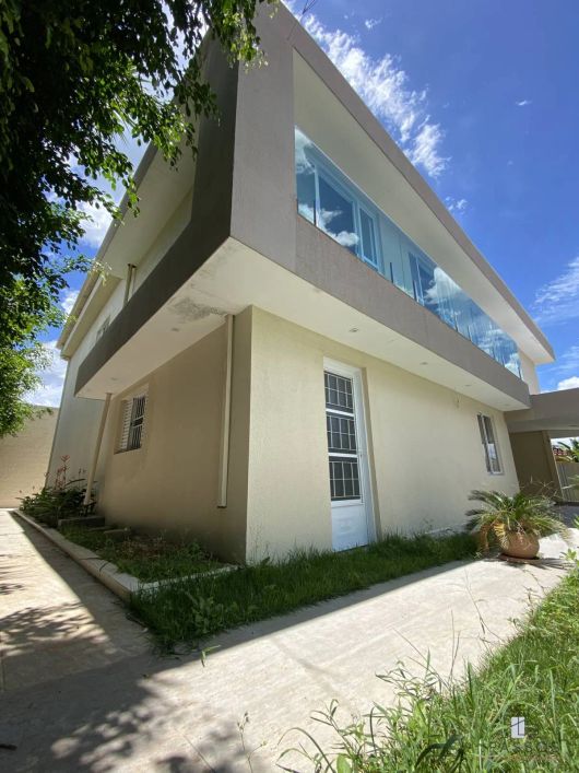 Casa Sofisticada e Espaçosa na SHIS QI 25 – Lago Sul/DF