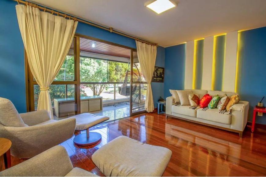 Apartamento de 4 quartos na SQN 311 Bloco H