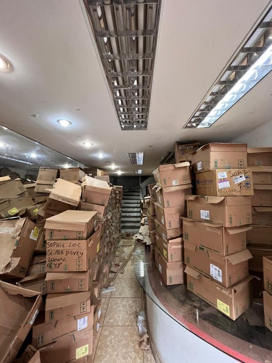 ATENÇÃO INVESTIDOR! VENDO PRÉDIO NA AV. COMERCIAL DA CEILÂNDIA - Brasília DF