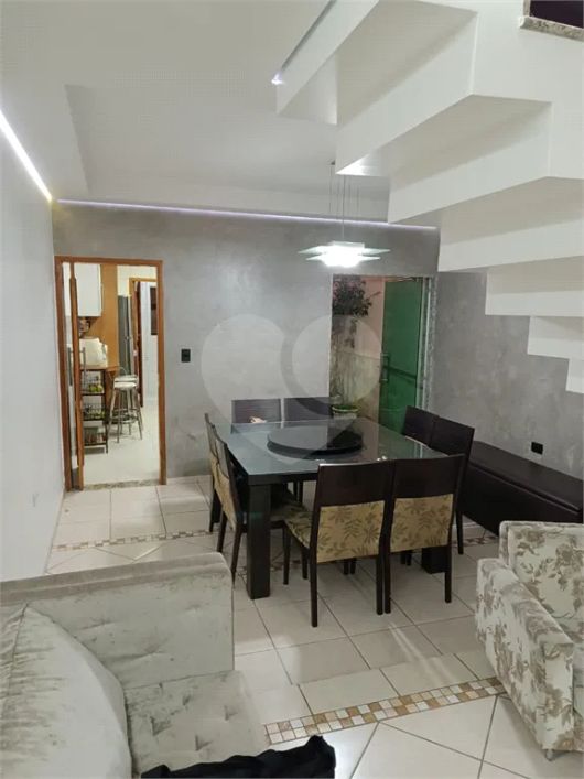 Sobrado com 3 quartos à venda em Vila Bela - SP
