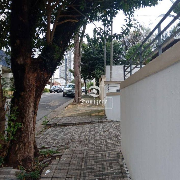 Terreno à venda, 400 m² por R$ 1.950.000,01 - Vila Gilda - Santo André/SP