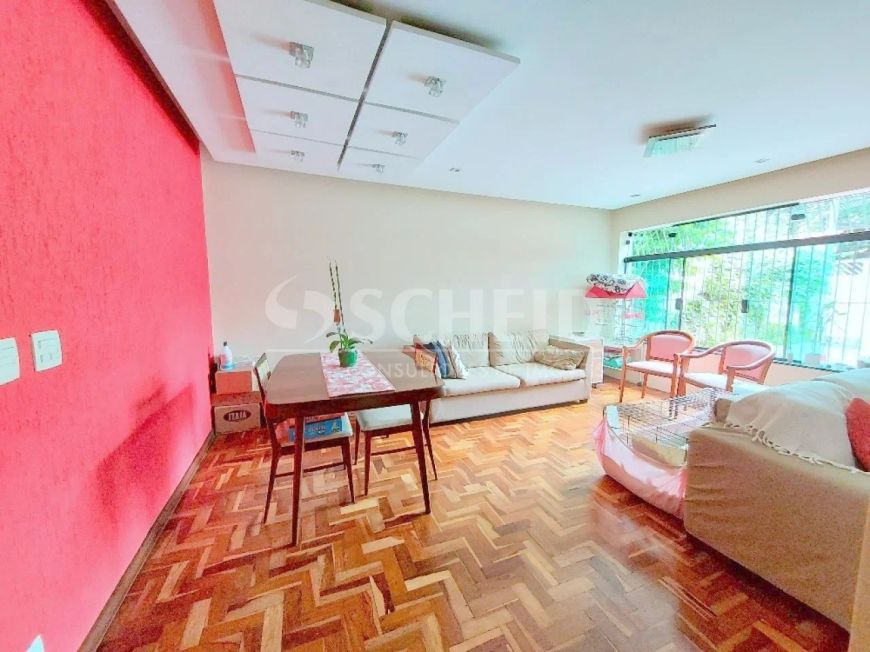 Casa assobradada 3 dormitórios á venda na Vila Alexandria em São Paulo