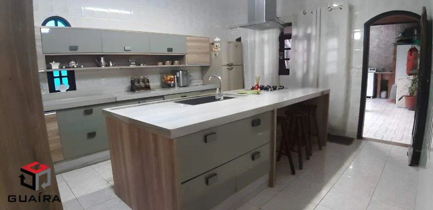 Sobrado à venda 3 quartos 1 suíte 3 vagas Rina - Santo André - SP