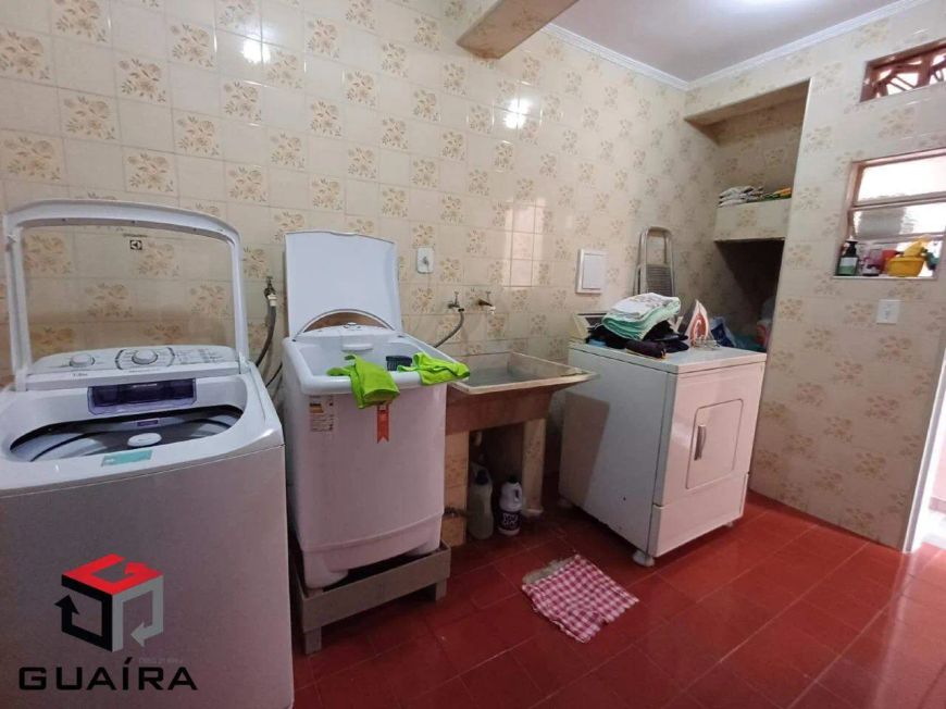 Sobrado à venda 4 quartos 1 suíte 2 vagas Junqueira - Santo André - SP