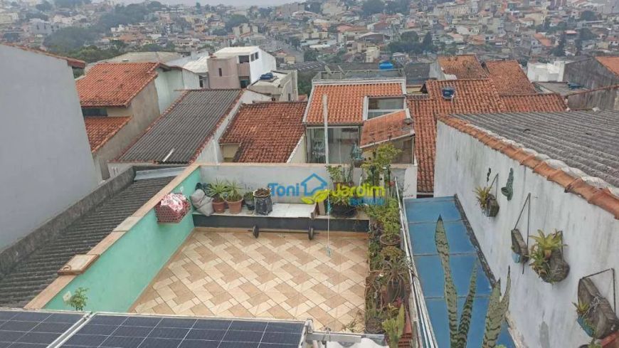 Sobrado com 2 dormitórios à venda, 280 m² por R$ 750.000,00 - Parque Gerassi - Santo André/SP