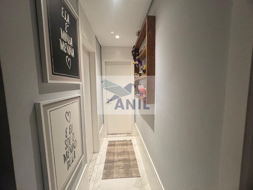 Apartamento na Aclimação, SP: 111m², 2 Suítes, 3 Banheiros - R$1.750.000