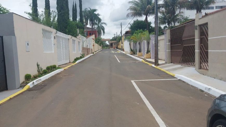 Casa à Venda no Jóquei no condomínio Residencial Park das Palmeiras