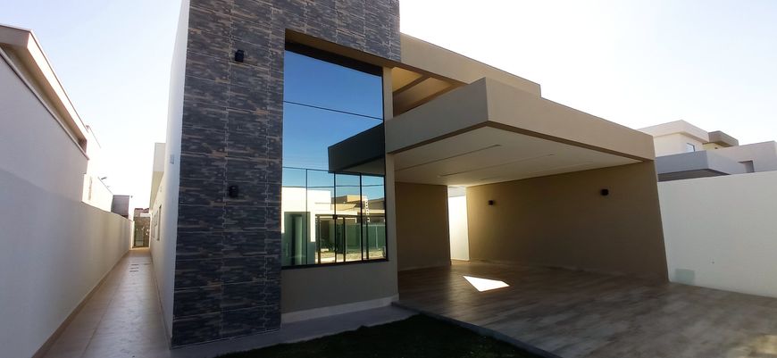 Casa de condomínio com 4 quartos área de lazer completa sauna aceita troca casa carro