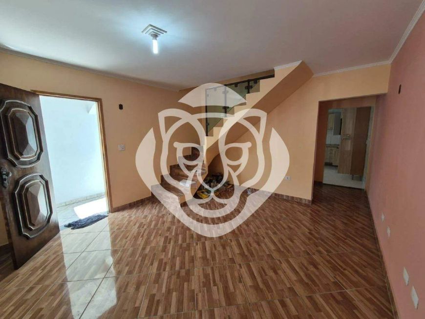 Sobrado a venda no bairro Condomínio Maracanã em Santo André
