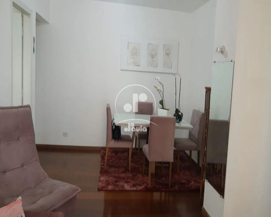 Apartamento à venda na Vila Guiomar em Santo André-SP: 2 quartos, 1 sala, 2 banheiros, 1 vaga de gar