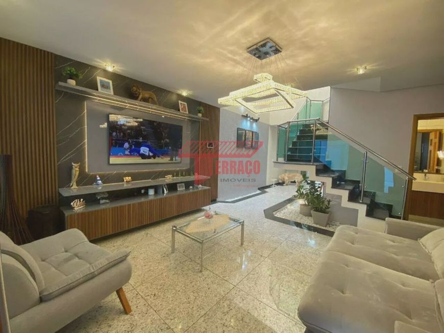 Sobrado com 3 dormitórios à venda, 161 m² - Vila Scarpelli - Santo André/SP