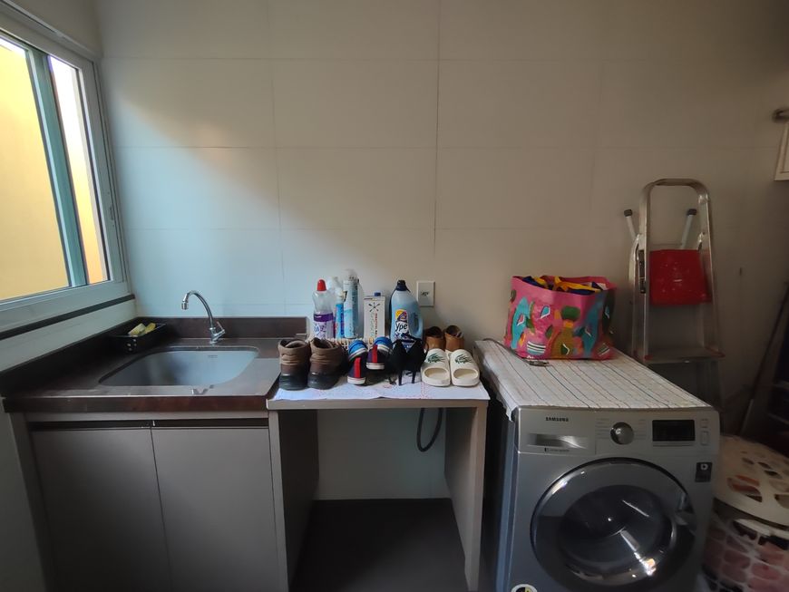ARNIQUEIRA CONJ 5, CADA 3 QTS 2 SUITES, FINO ACAB, ARM/PLAN, PISC/CHURR, COND ALTO PADRÃO, AC IMÓVEL