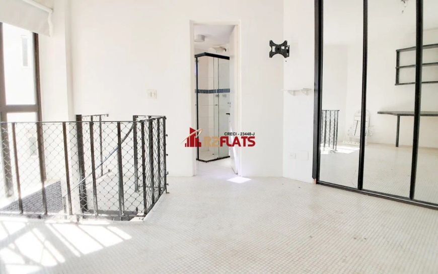 Flat Duplex com ótimo preço no bairro Itaim Bibi. Confira!