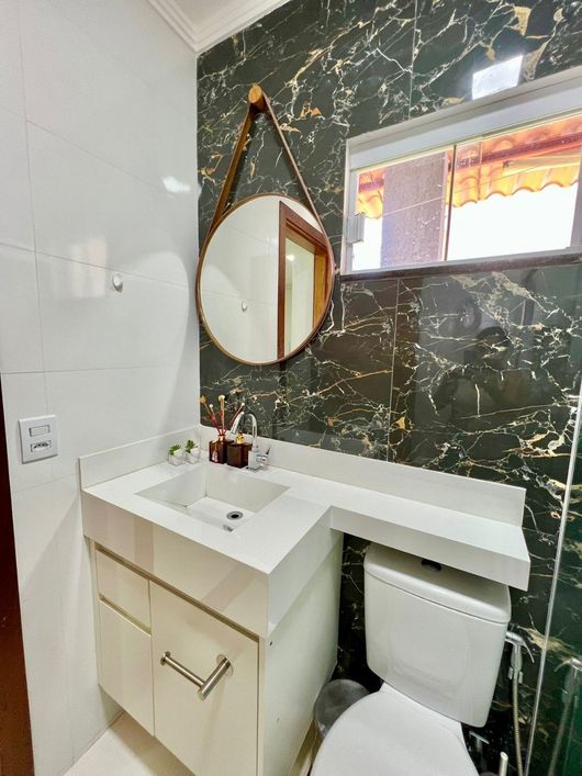 ARNIQUEIRAS CONJ 5, CASA 2 SUITES, FINO ACAB, ARMÁRIOS, COND, LOTE 800M2, QUITADO TERRCAP AC IMÓVEL