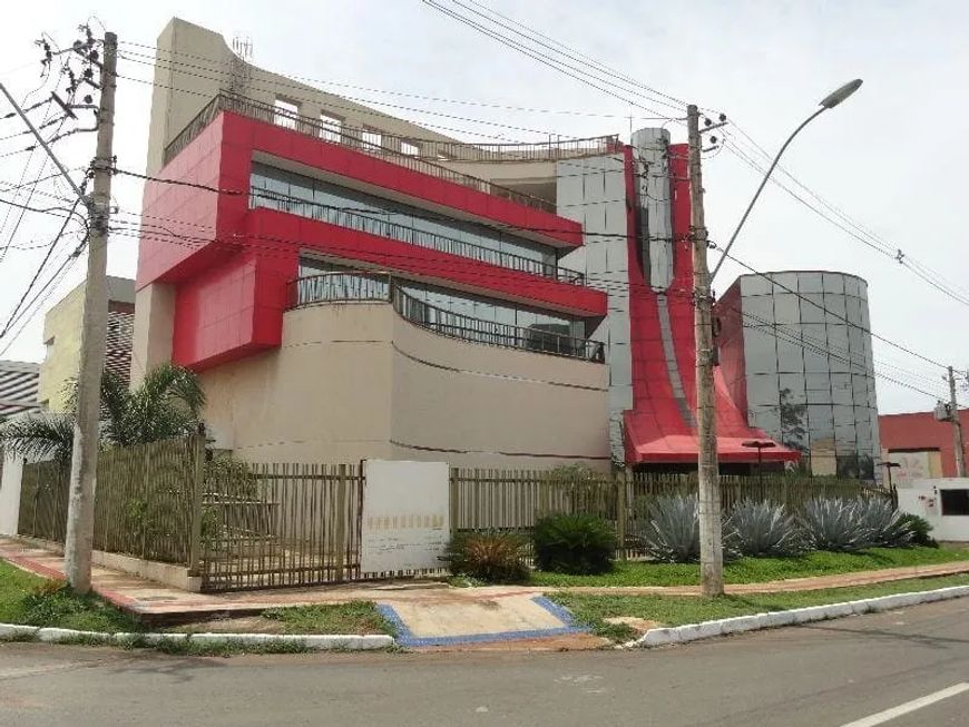 Vendo prédio comercial moderno SIA TR 17 com 2.343M² Área privativa com 1 5 vagas, oportunidade p