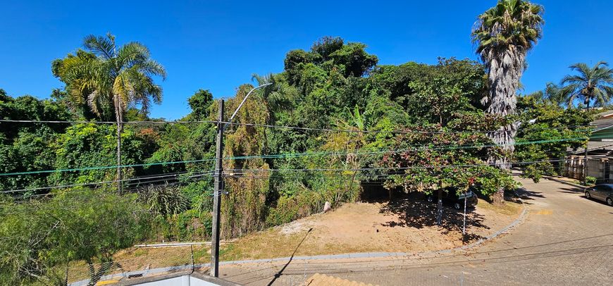 CASA VEREDA DA CRUZ EM FRENTE A ÁGUAS CLARAS