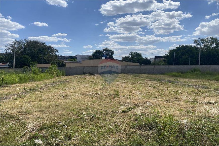Lote 340 m² reguralizado em Arniqueiras condomínio fechado