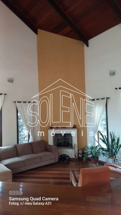 SOBRADO A VENDA NA CITY BUSSOCABA COM 360M² DE ÁREA ÚITL, 3 DORMITORIOS, 1 SUITE E 8 VAGAS DE GARAGE
