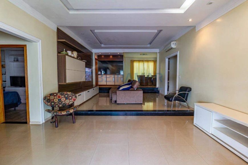 Casa 5 quartos, 3 suítes, lazer completo à Venda no Guará Park - Guará I