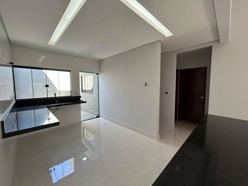 QNP 10 - CASA DE ALTO PADRÃO