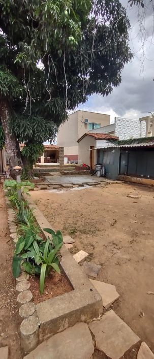 ARNIQUEIRA CONJ 5, LOTE 300M2, COM CHURR/PISCI, COND ALTO PADRÃO, SÓ 400MIL, QUITADO TERRACAP
