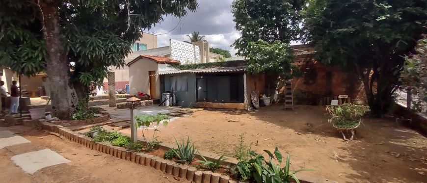 ARNIQUEIRA CONJ 5, LOTE 300M2, COM CHURR/PISCI, COND ALTO PADRÃO, SÓ 400MIL, QUITADO TERRACAP