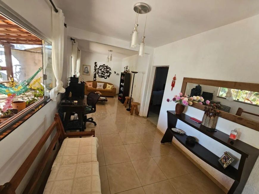 Casa 2 Quartos na Rua 03