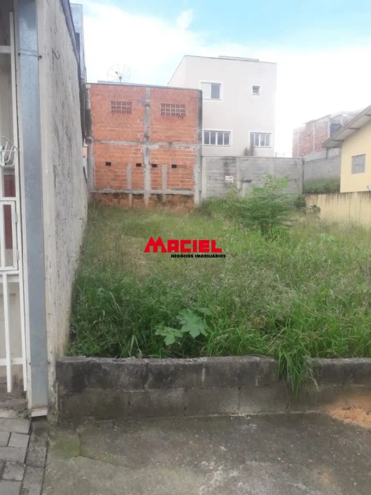 Terreno bem localizado no Vila das Flores