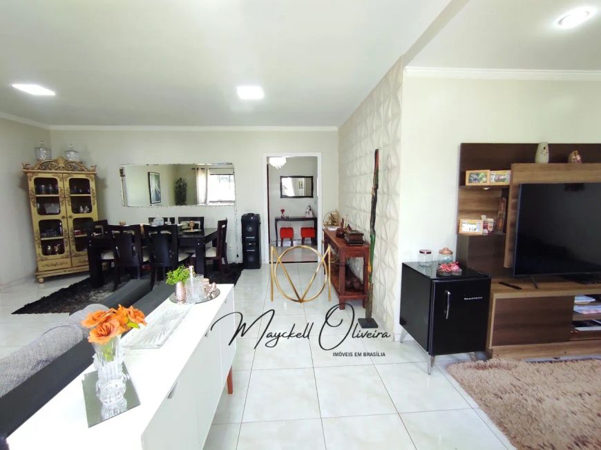Casa Ponte Alta lote 800m2 condominio bem localizado 3 quartos suite