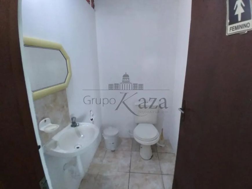 Imóvel para venda possui 158 metros quadrados com 3 quartos