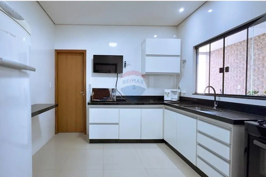 Casa Moderna no Guará Park com 3 suítes mais lazer