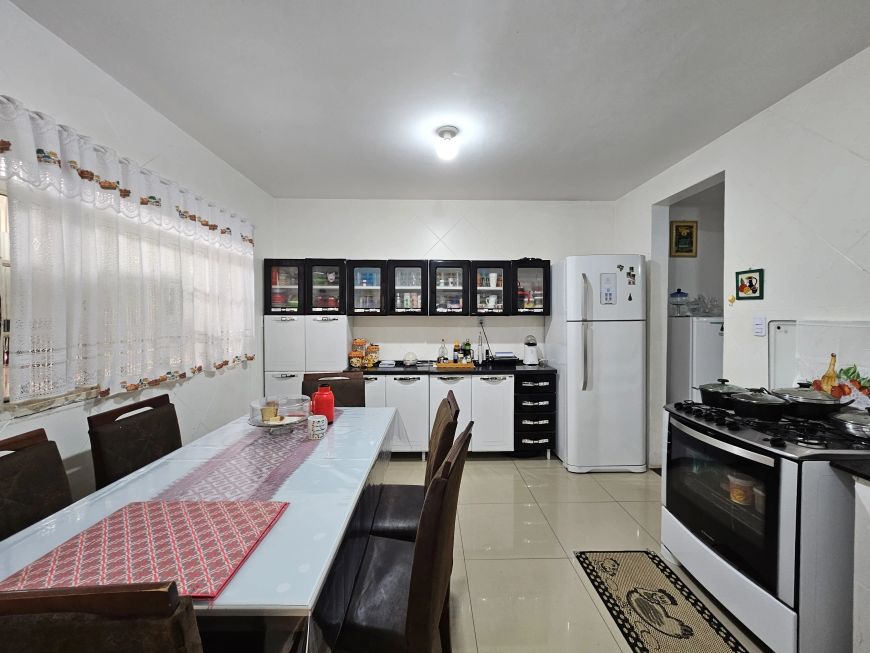 Vendo casa na QNN 04, CEILÂNDIA SUL, escriturada, não aceita financiamento.