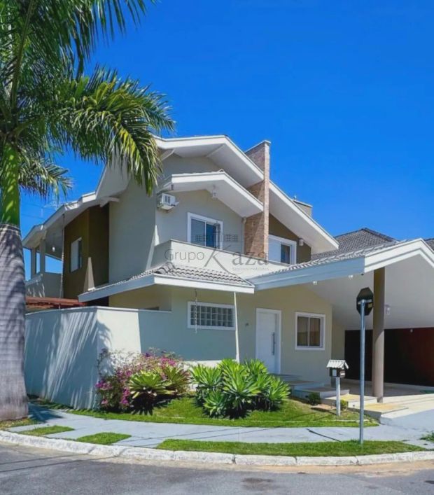 Casa/Condomínio - Residencial - No bairro Urbanova - Altos da Serra VI