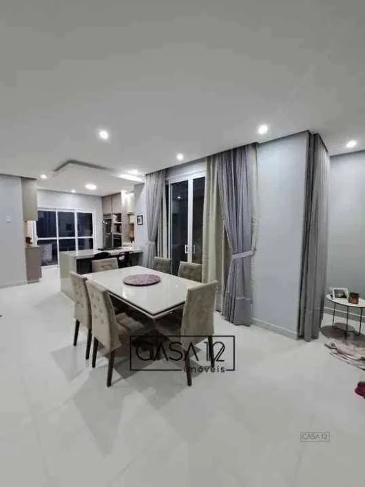 Sobrado com 3 dormitórios à venda, 162 m² por R$ 1.060.000,00 - Jardim das Indústrias - São José dos