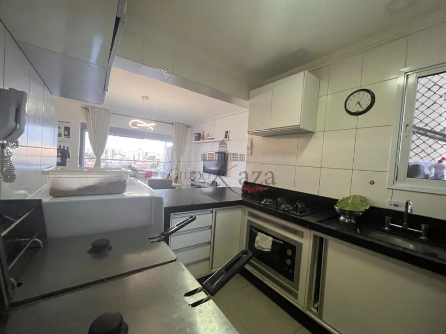 Oportunidade - Apartamento - Splendor Garden - Jardim das Indústrias - 2 Dormitórios - 75m².