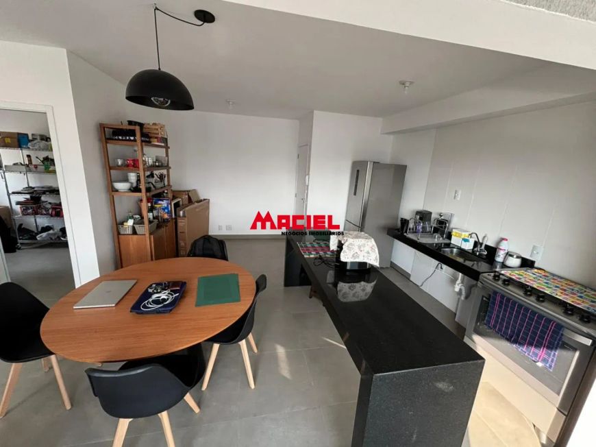Apartamento novo MVituzzo com 2 dormitórios e 1 Suíte com excelente localização - Parque Industrial