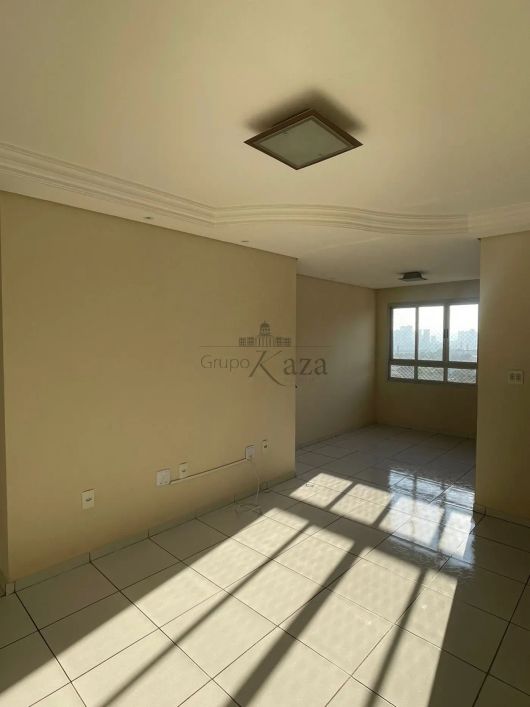 Oportunidade - Apartamento - Floradas de São José - Residencial Pontal de Castelhanos - 3 Dormitório