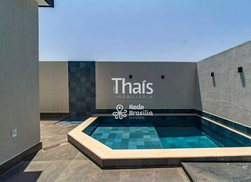 Casa com 3 dormitórios à venda, 240 m² por R$ 999.000,00 - Setor Habitacional Arniqueiras - Águas Cl