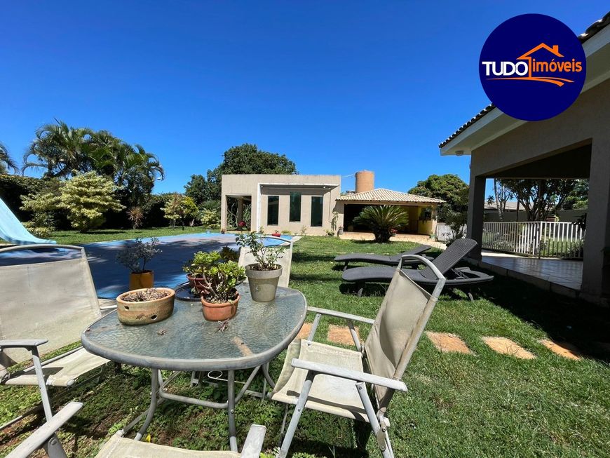 EXCELENTE CASA EM CONDOMÍNIO, 3 SUÍTES, PISCINA, CHURRASQUEIRA NA PONTE ALTA NORTE GAMA-DF