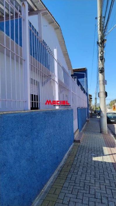 OTIMO PONTO COMERCIAL CRUZEIRO DO SUL
