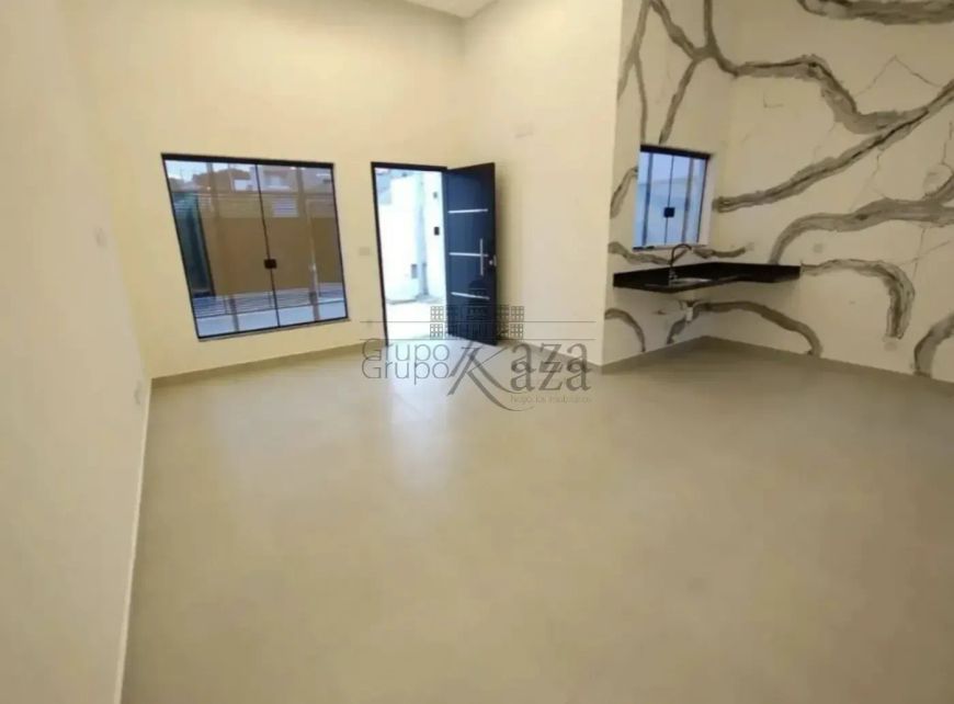Oportunidade - Casa - Conjunto Residencial Dom Pedro I - 3 Dormitórios - 82m².