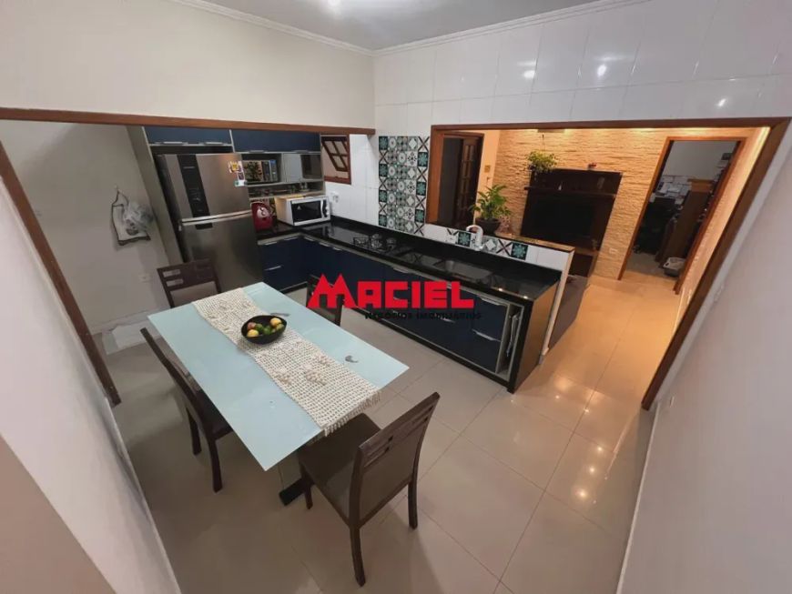 Casa no bairro Residencial União com 3 dormitórios
