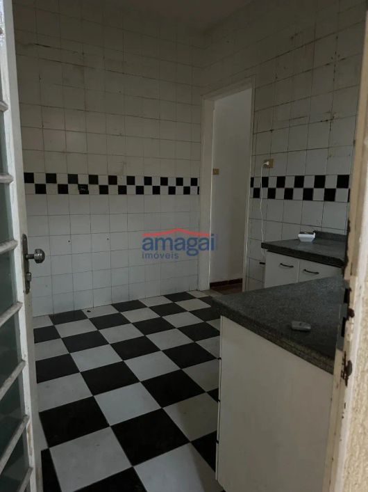 Casa à venda no Jardim Três José, São José dos Campos