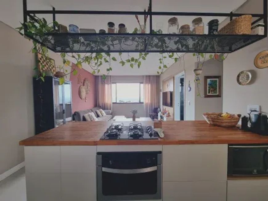 Apartamento - Jardim das Industrias - Residencial Itamambuca - 2 Dormitórios - 60m².