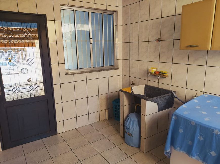 Casa à venda, 200 m² por R$ 600.000,00 - Jardim Ismênia - São José dos Campos/SP