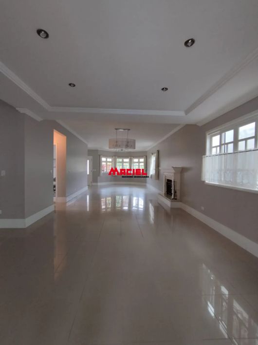 Casa Condomínio em São José dos Campos
