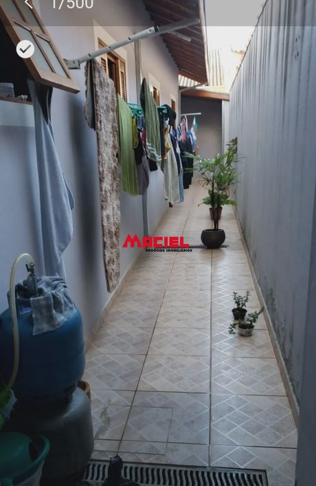 Casa Padrão em São José dos Campos