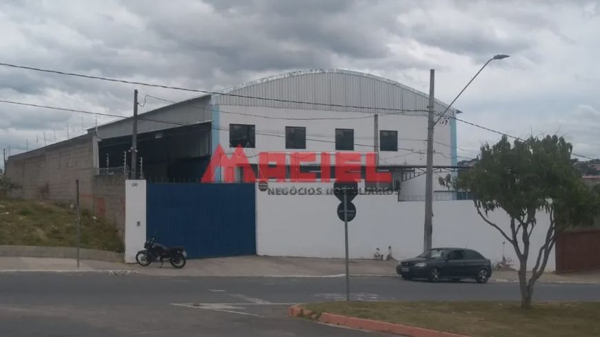 EXCELENTE GALPÃO PÉ DIREITO 8M, ENTRADA P CAMINHÃO, 4 BANHEIROS, MEZANINO, COZINHA.